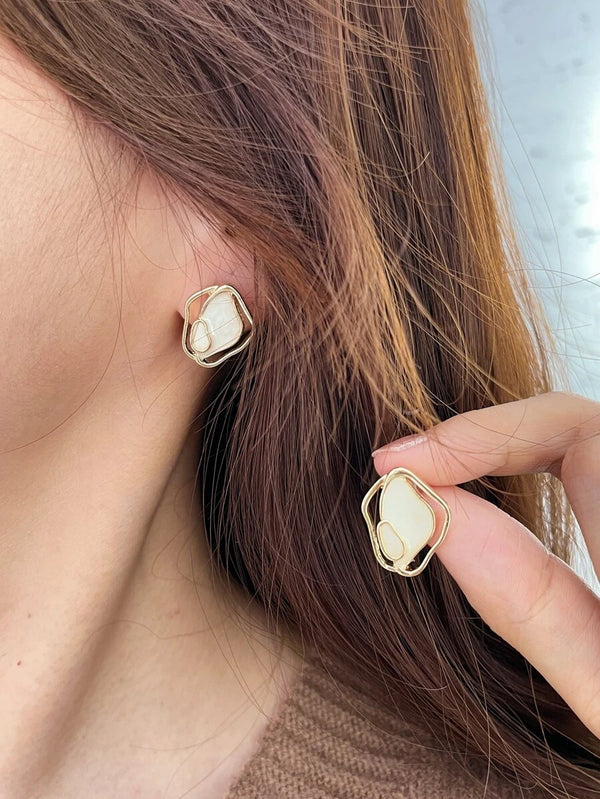 Shein DAZY minimalist stud earrings