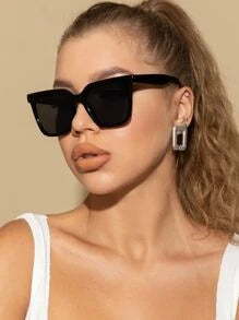 Shein - 1pc Fashionable Women's Plastic Oversized Square Sunglasses