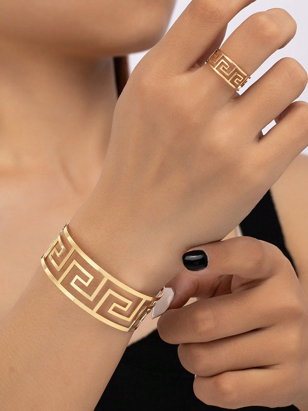 Shein - 1Set Irregular Geometric Design Hollow Out Bangle & Ring Set, Gold-Color