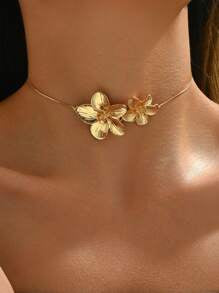 Shein - 1pc Adjustable Elegant Golden Flower Design Necklace