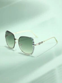 Shein - 1 Pair Vintage Women's Diamond-Studded Rimmed Round Sunglasses`