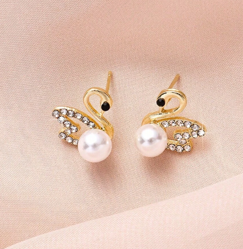 Shein - 1 Pair Of Luxury Elegant Retro Style Hoop Earrings