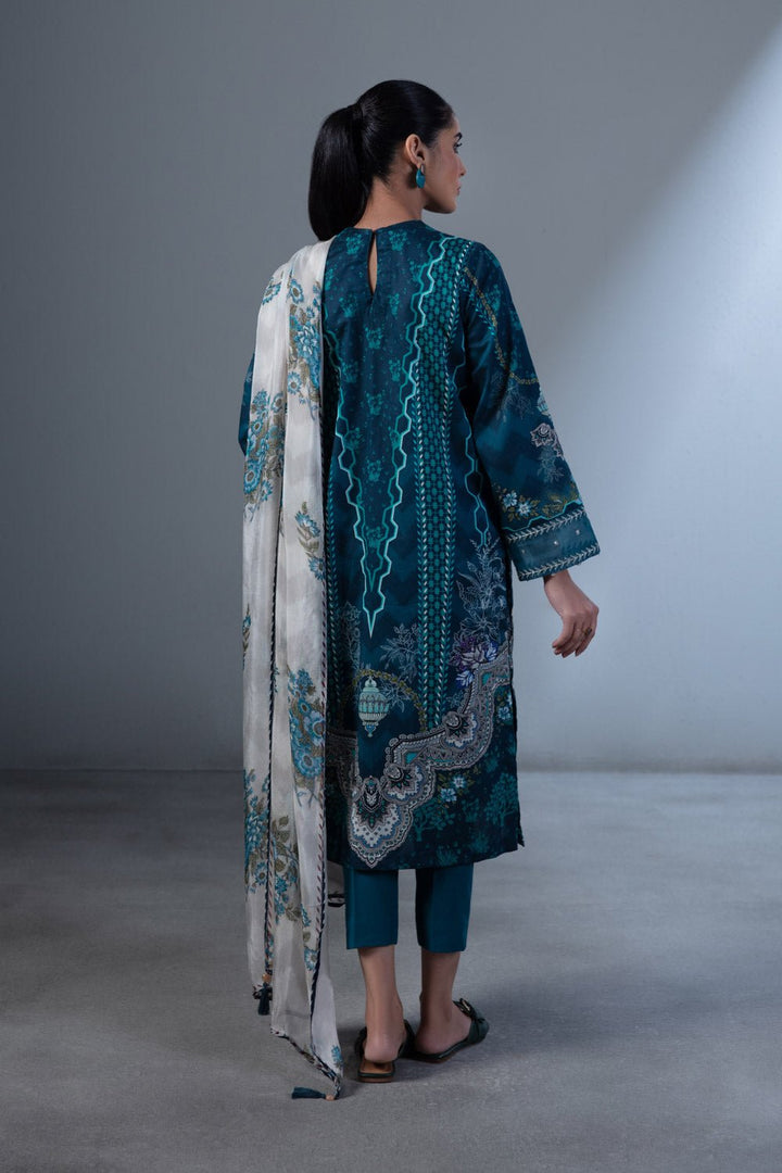 Sapphire-Embroidered Jacquard Suit