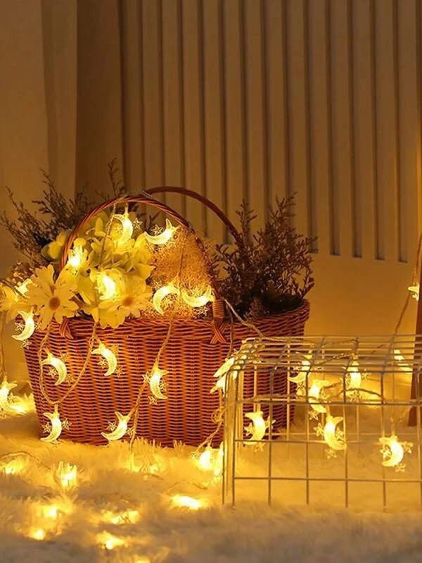 Shein Lamp String with 20pcs Moon Bulbs - 1 Piece