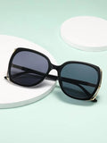 Shein - Square Frame Sunglasses With Rhinestone Decoration