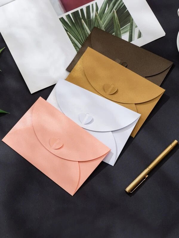 Shein- 2pcs Random Color Envelope