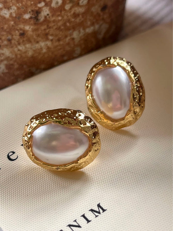 Shein - Faux Pearl Decor Stud Earrings