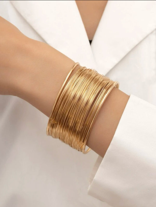 Shein - European And American Classic Trendy Luxury Women's Fashion 4.0cm Wide Gold-color Iron Wire Wrapped Iron Alloy Bangle