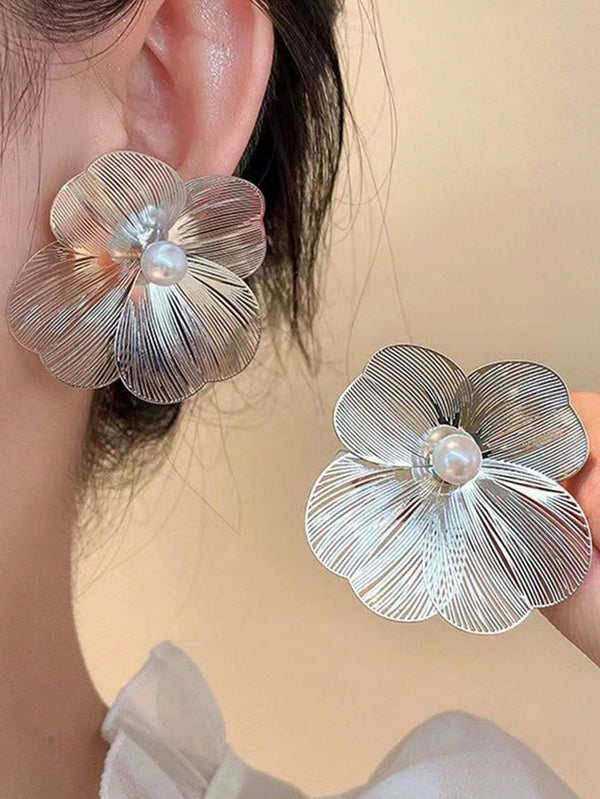 Shein - 1pair Elegant Exaggerated Flower & Pearl Stud Earrings, Suitable For Banquet, Dating, Party And Daily Wear