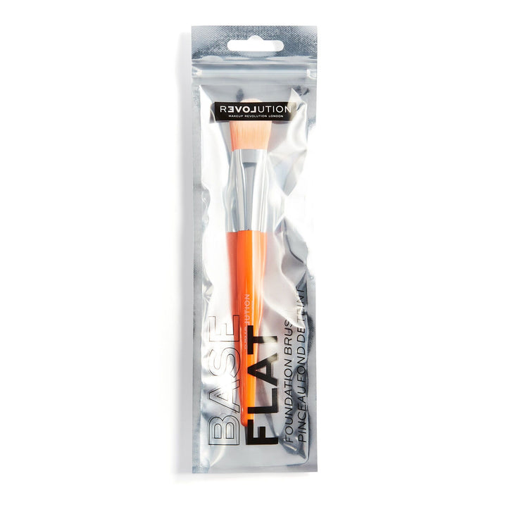 Makeup Revolution- Relove by Revolution Flat Foundation Brush