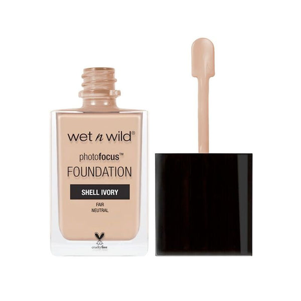 Wet n Wild - Photo Focus Matte Foundation - Soft Ivory